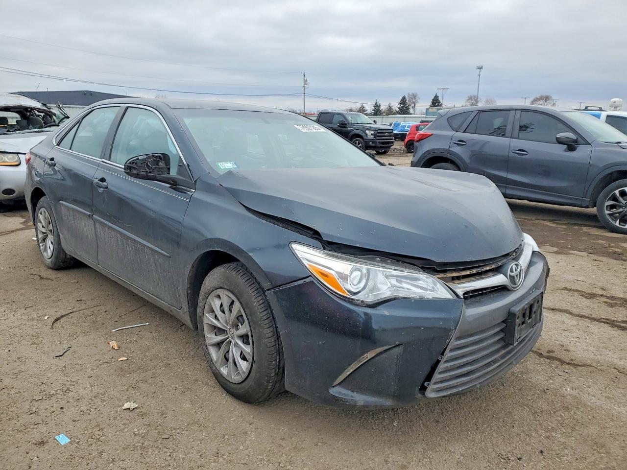 2016 TOYOTA CAMRY LE photo 7