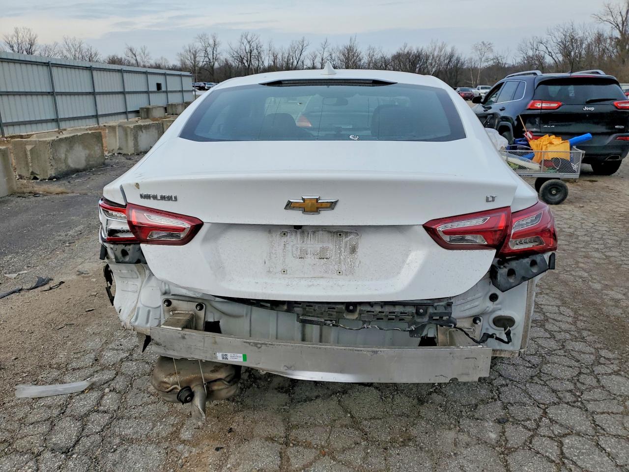 2020 CHEVROLET MALIBU LT photo 6