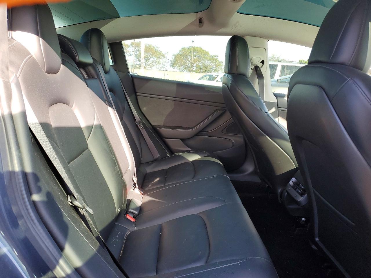 2020 TESLA MODEL 3 photo 19