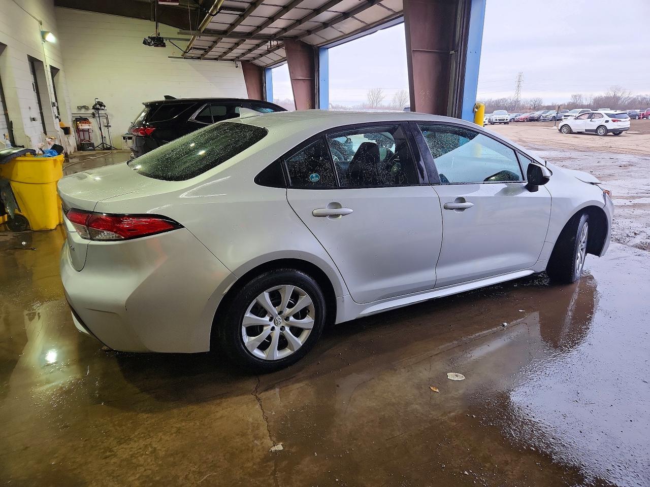 2020 TOYOTA COROLLA LE photo 5