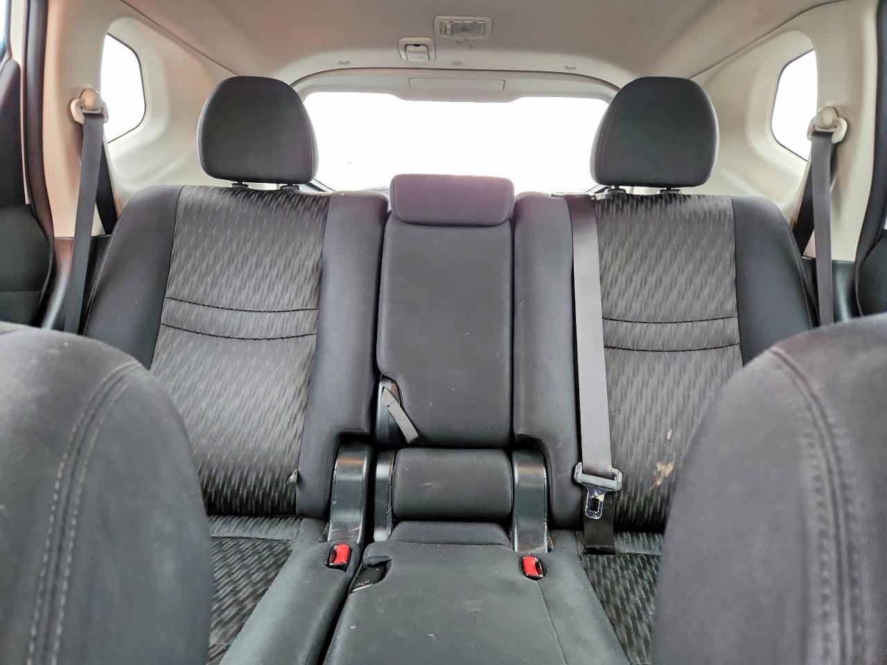 2018 NISSAN ROGUE S photo 10