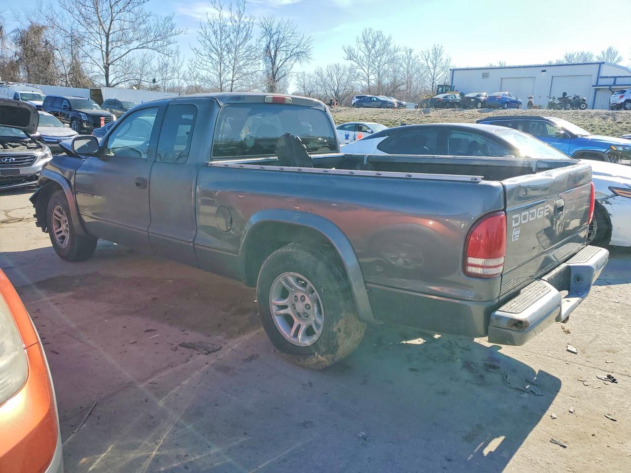 2002 DODGE DAKOTA SPORT photo 2