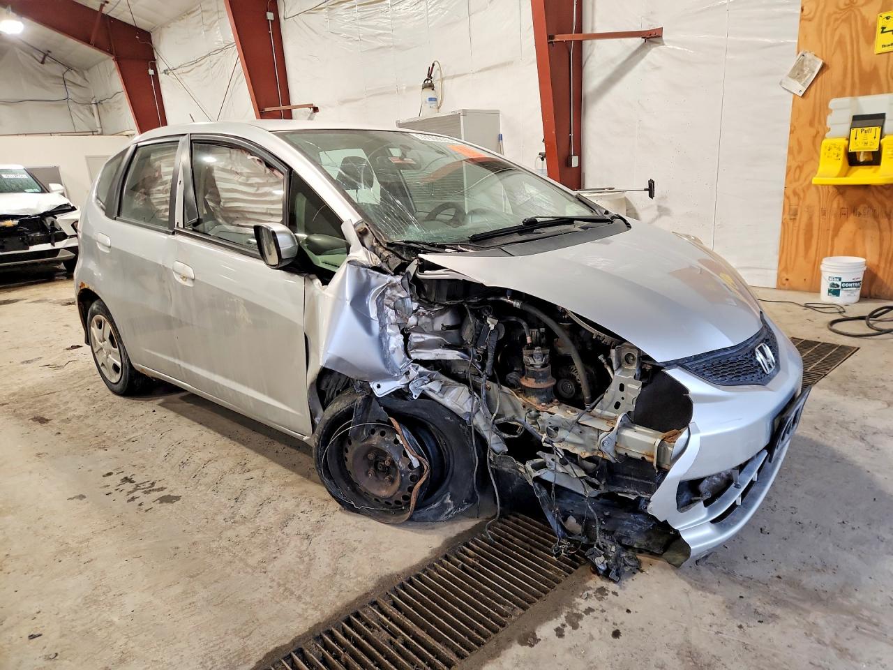 2013 HONDA FIT photo 7