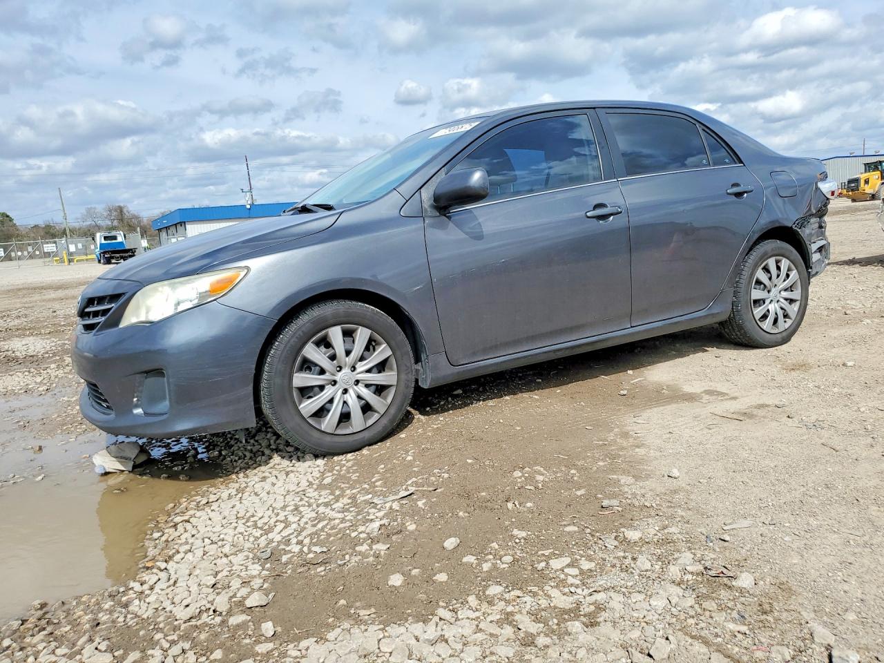 2013 TOYOTA COROLLA