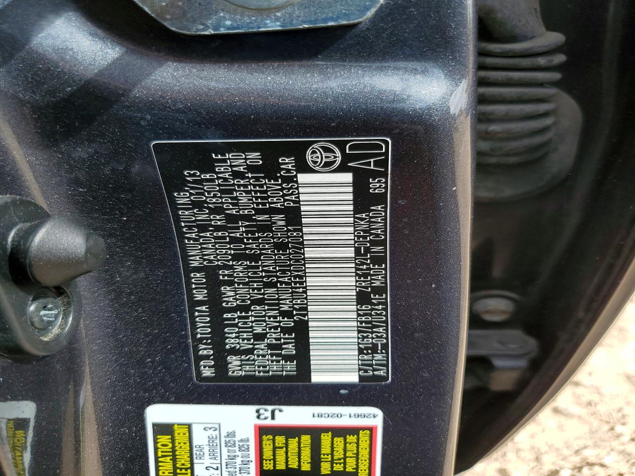 2013 TOYOTA COROLLA LE photo 34
