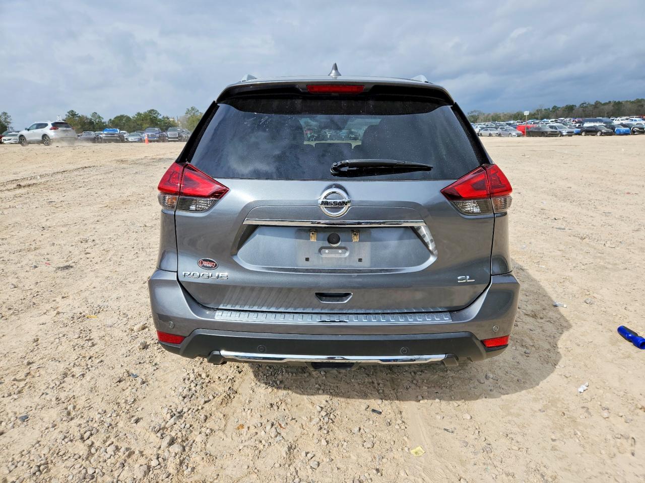 2020 NISSAN ROGUE S photo 16
