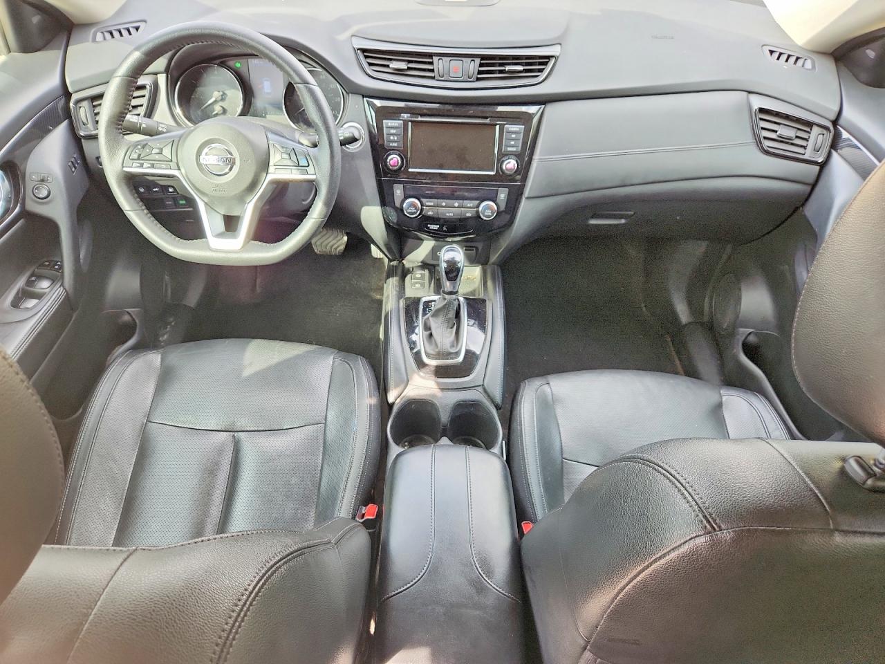 2020 NISSAN ROGUE S photo 22