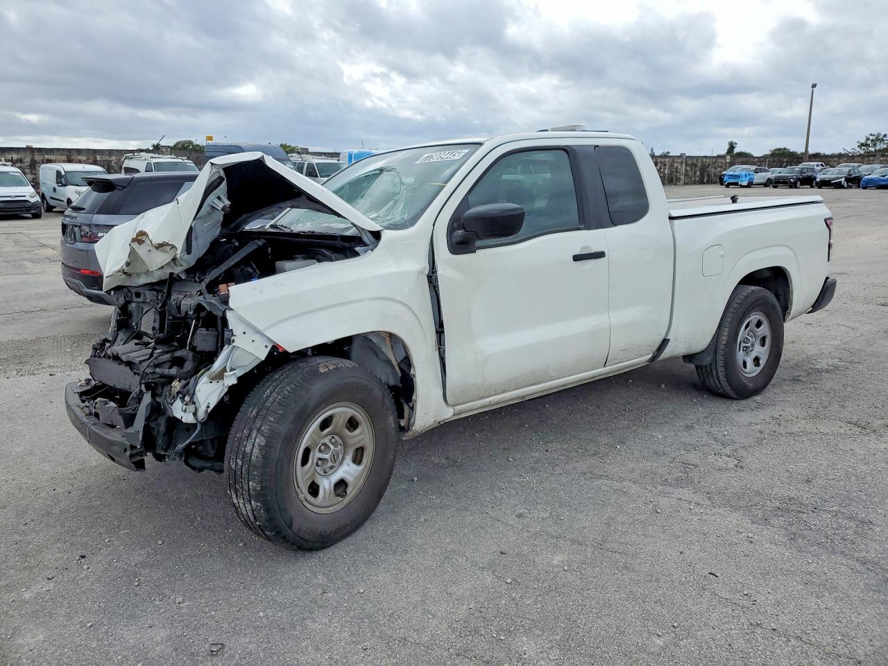 2024 NISSAN FRONTIER