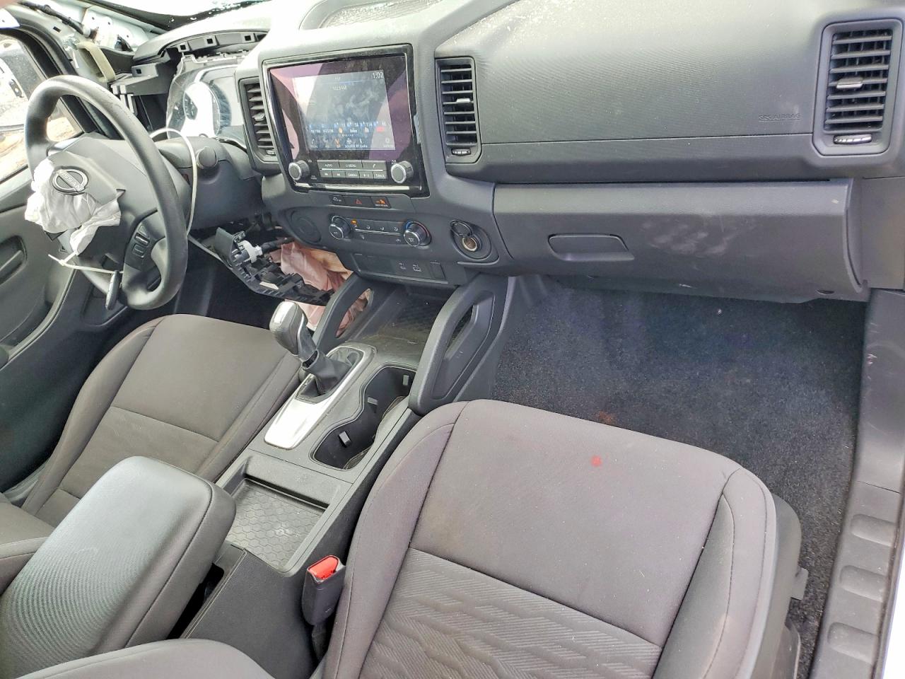2024 NISSAN FRONTIER S photo 8