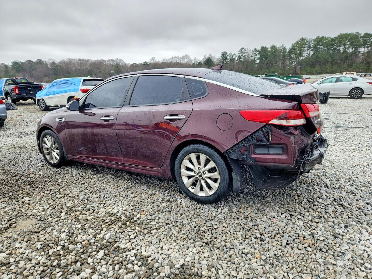 2018 KIA OPTIMA LX photo 2