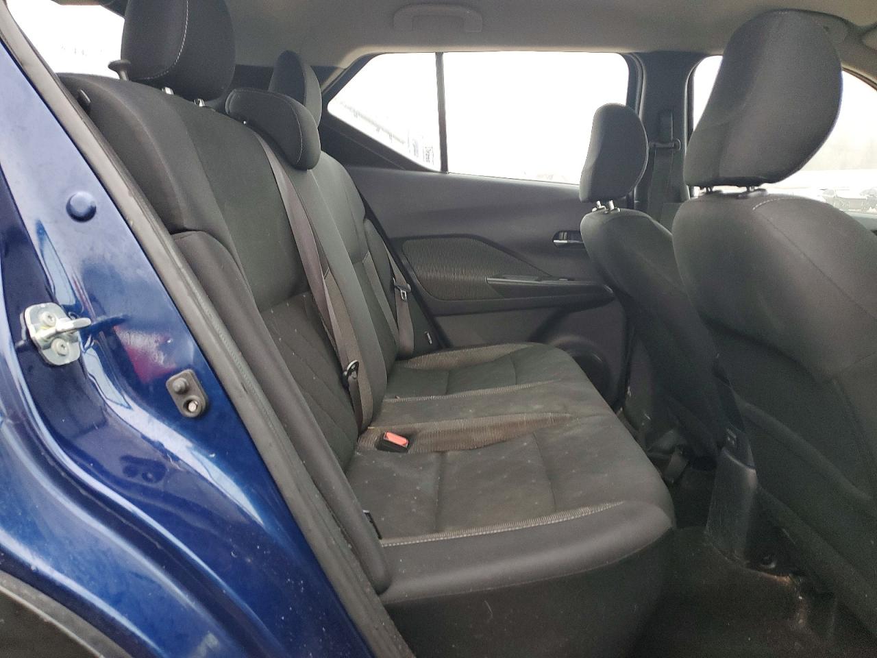 2020 NISSAN KICKS SV photo 10