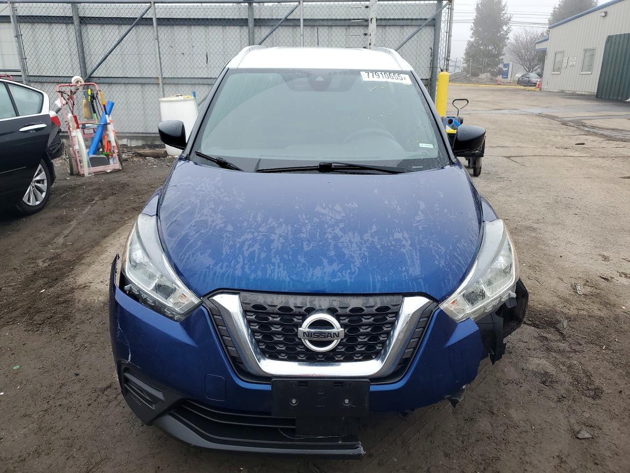 2020 NISSAN KICKS SV photo 5
