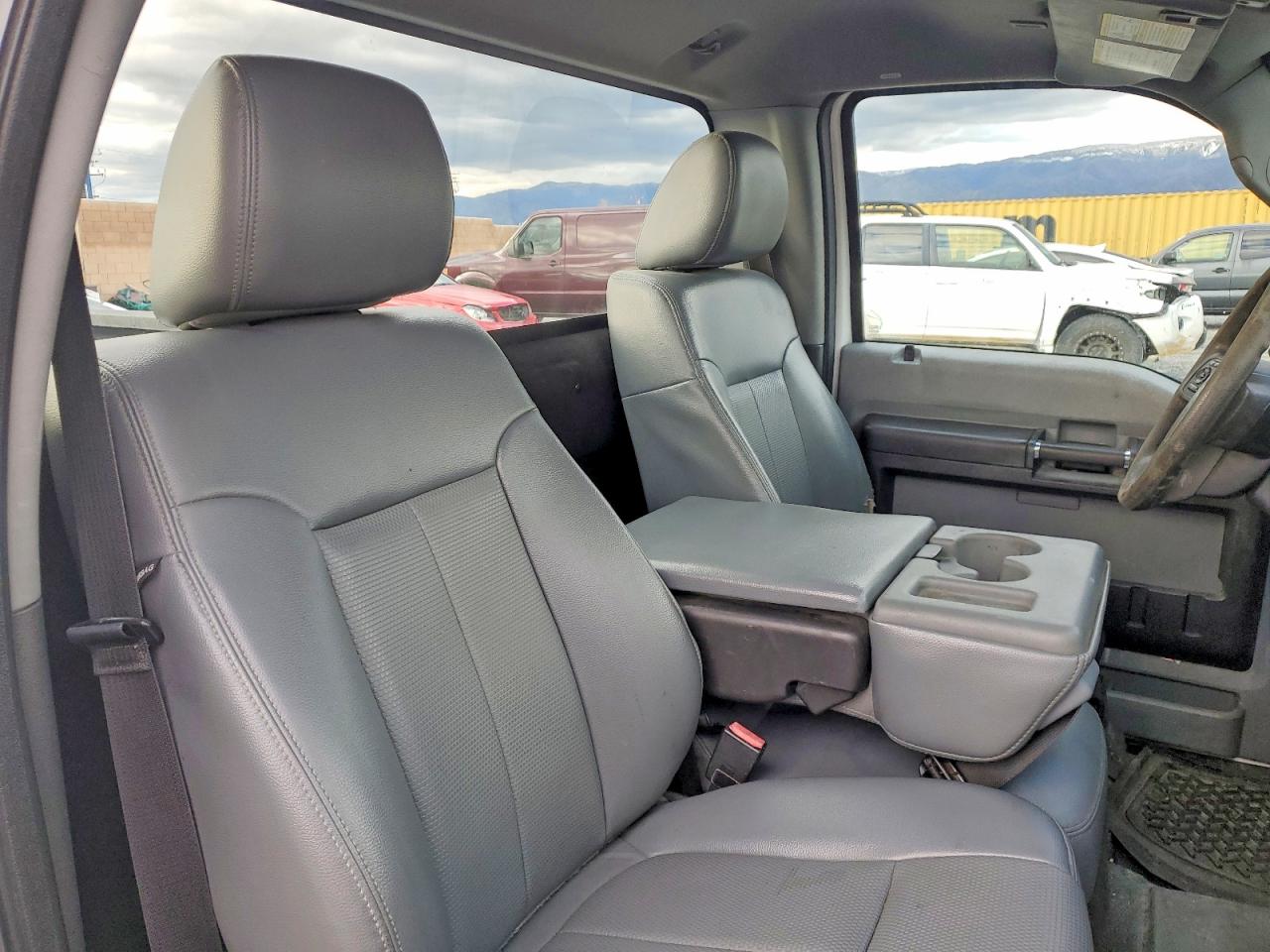 2015 FORD F250 SUPER DUTY photo 28