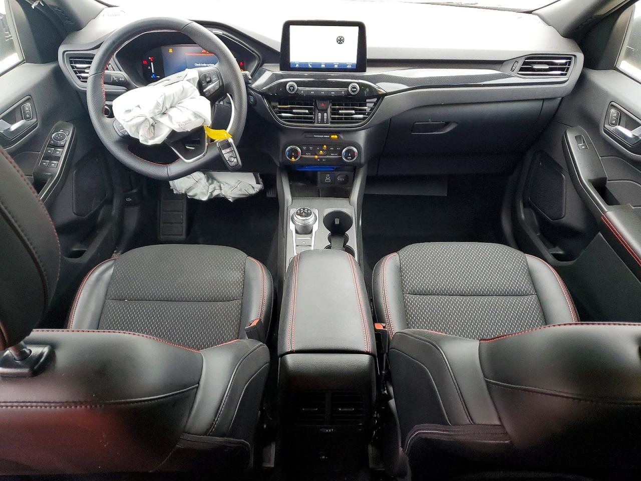 2025 FORD ESCAPE ST LINE photo 15
