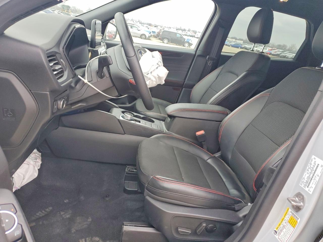 2025 FORD ESCAPE ST LINE photo 13