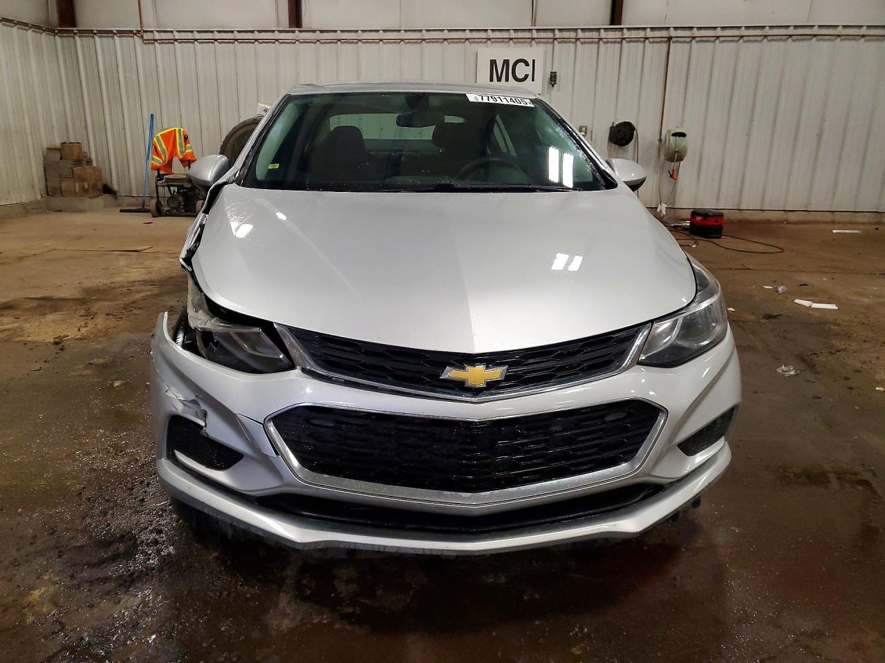 2017 CHEVROLET CRUZE LT photo 5