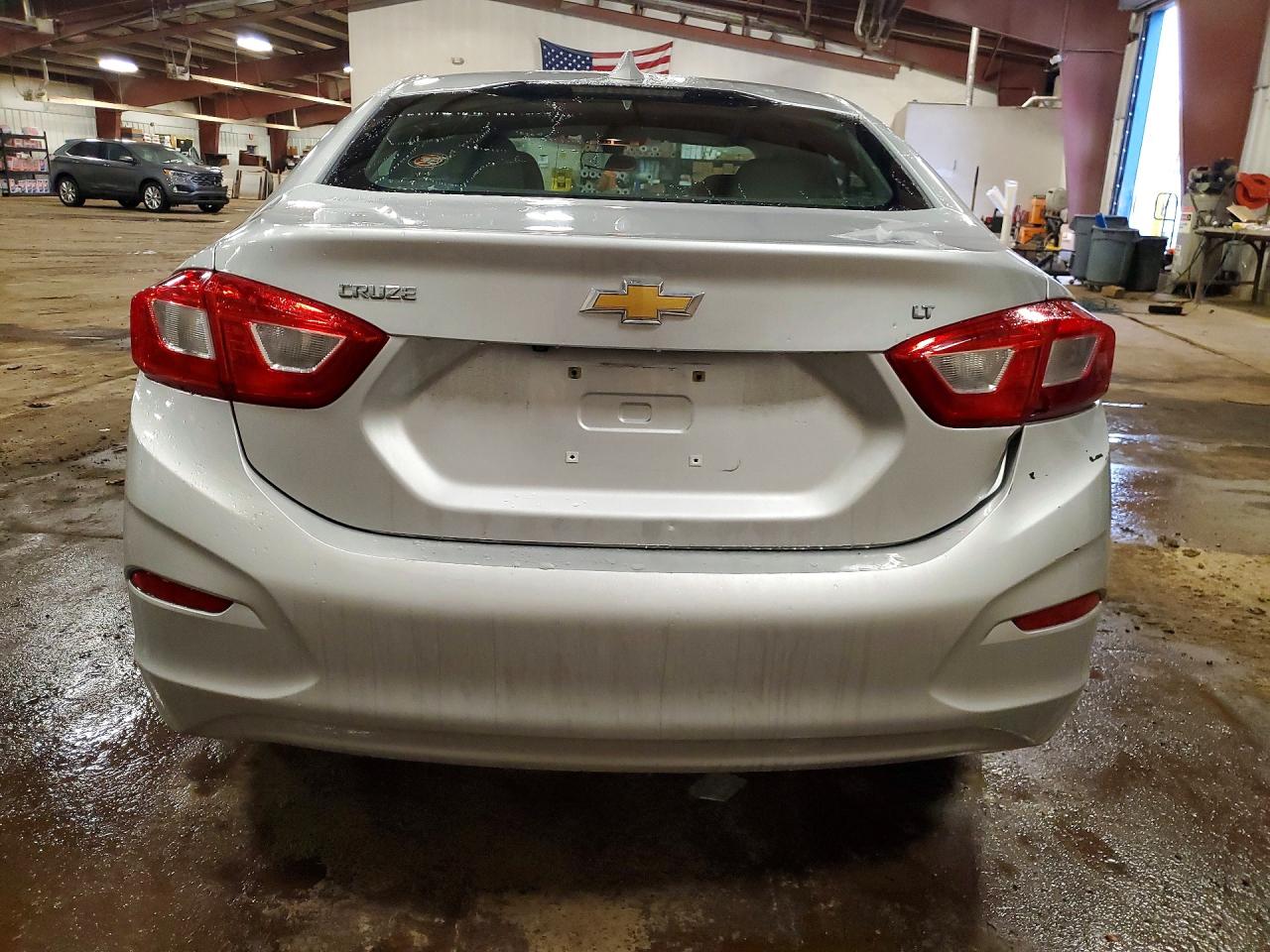2017 CHEVROLET CRUZE LT photo 6