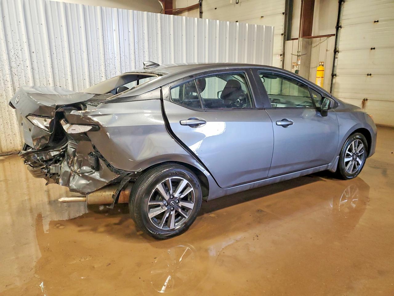 2025 NISSAN VERSA SV photo 3