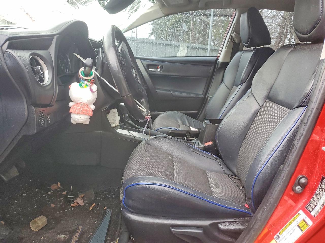 2019 TOYOTA COROLLA SE photo 19