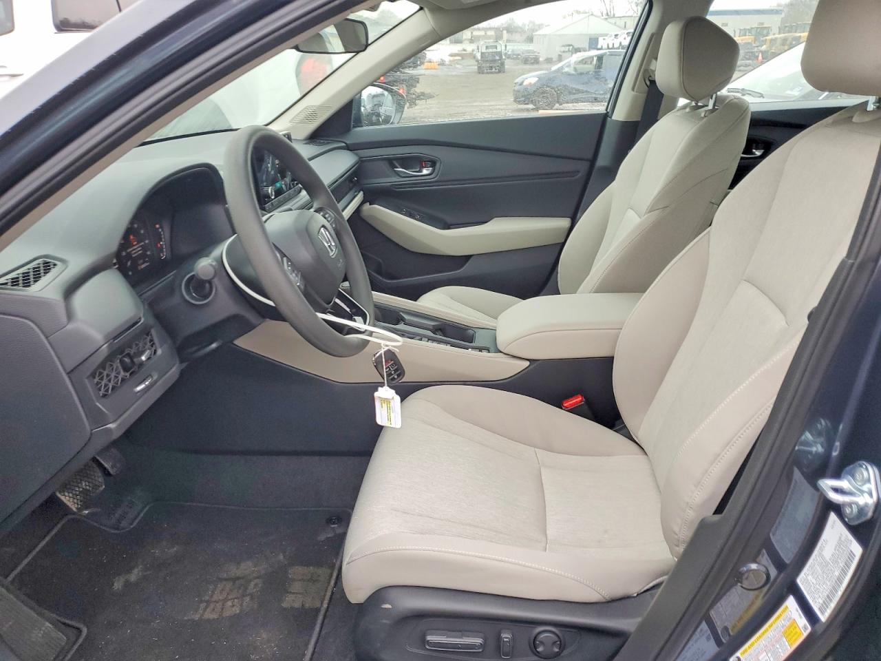 2025 HONDA ACCORD SE photo 7