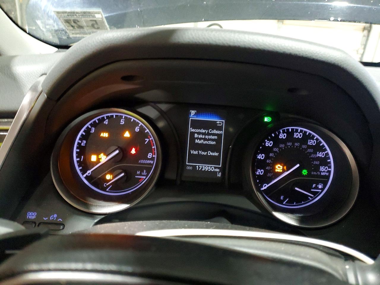 2022 TOYOTA CAMRY SE photo 9