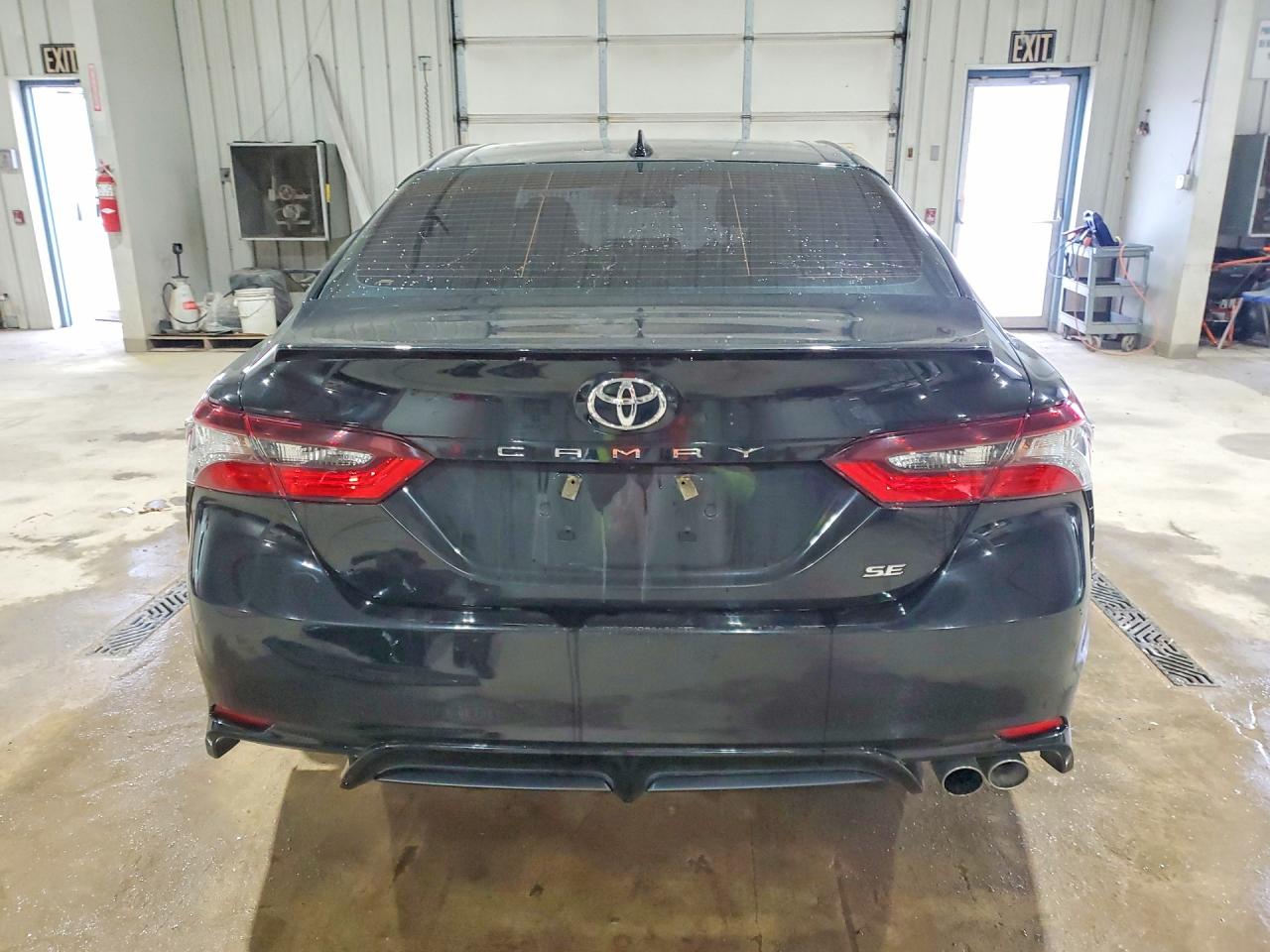 2022 TOYOTA CAMRY SE photo 6