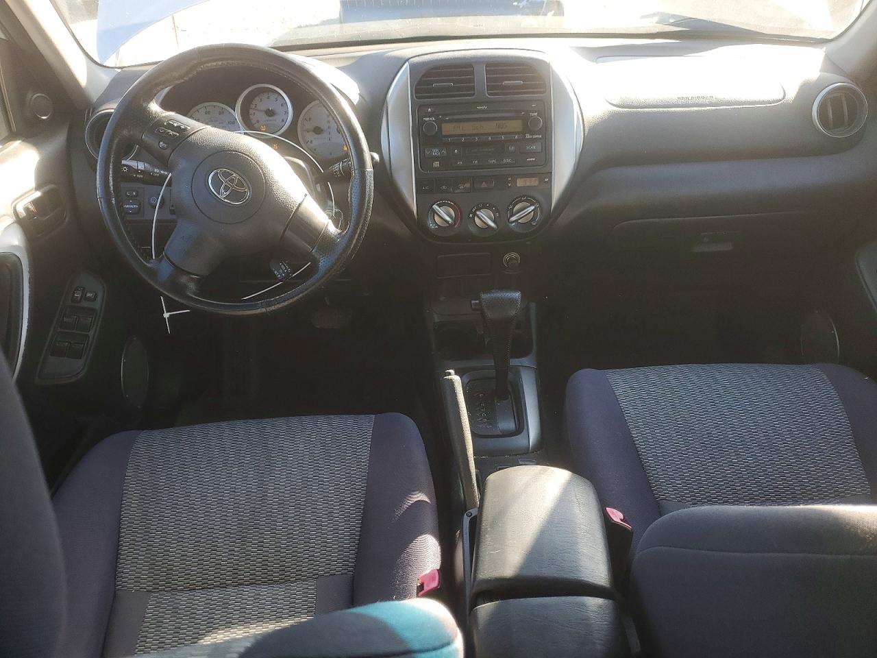 2005 TOYOTA RAV4 BASE photo 15