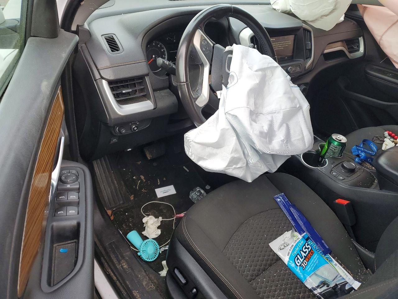 2018 GMC TERRAIN SLE photo 8