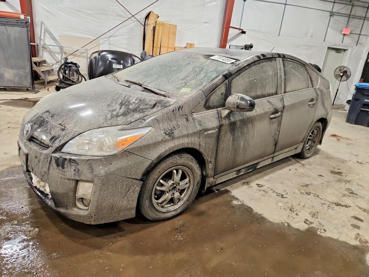 2011 TOYOTA PRIUS