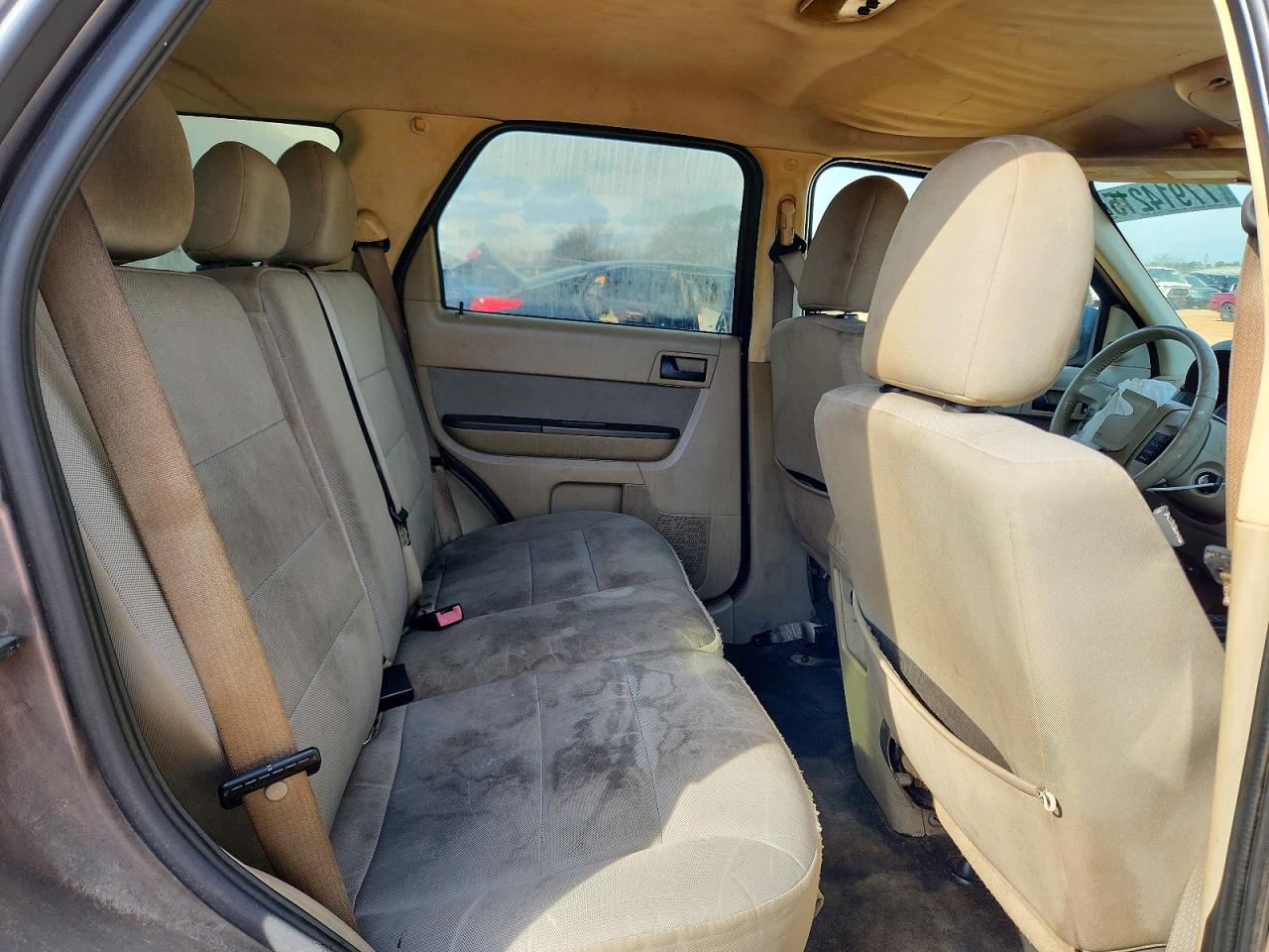2011 FORD ESCAPE XLT photo 11