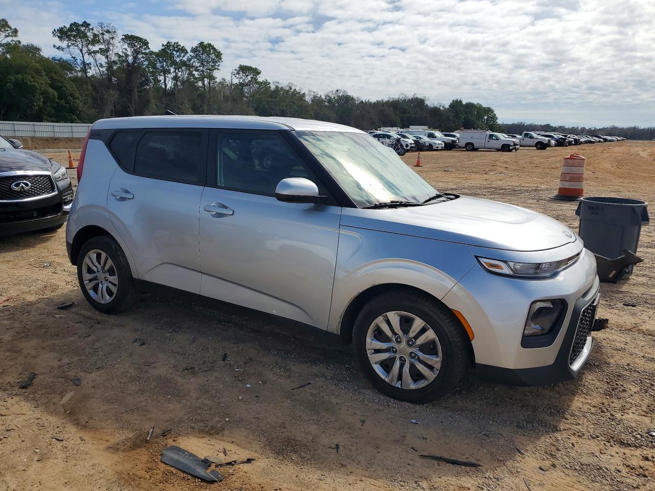 2020 KIA SOUL LX photo 7