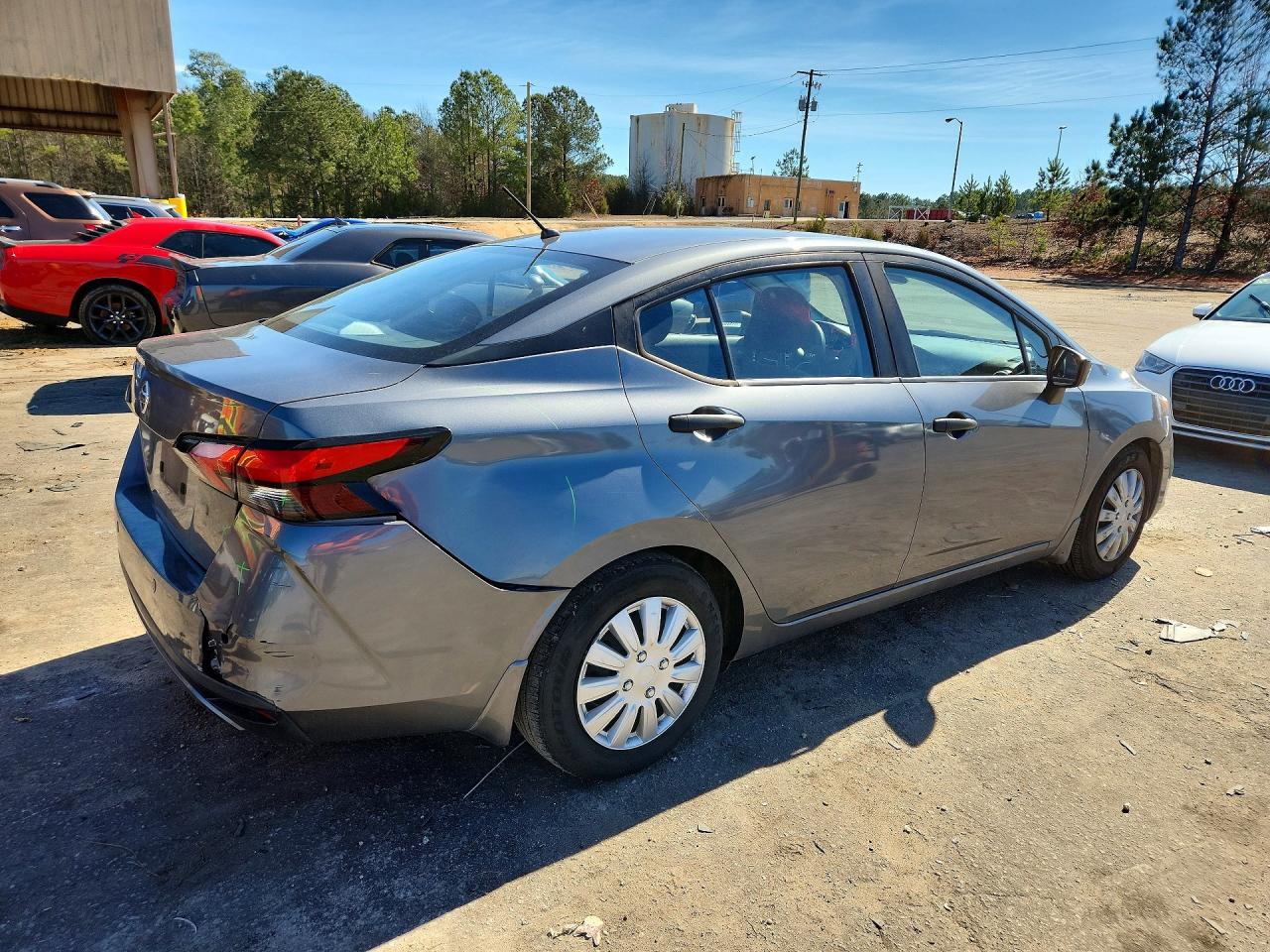 2020 NISSAN VERSA S photo 7