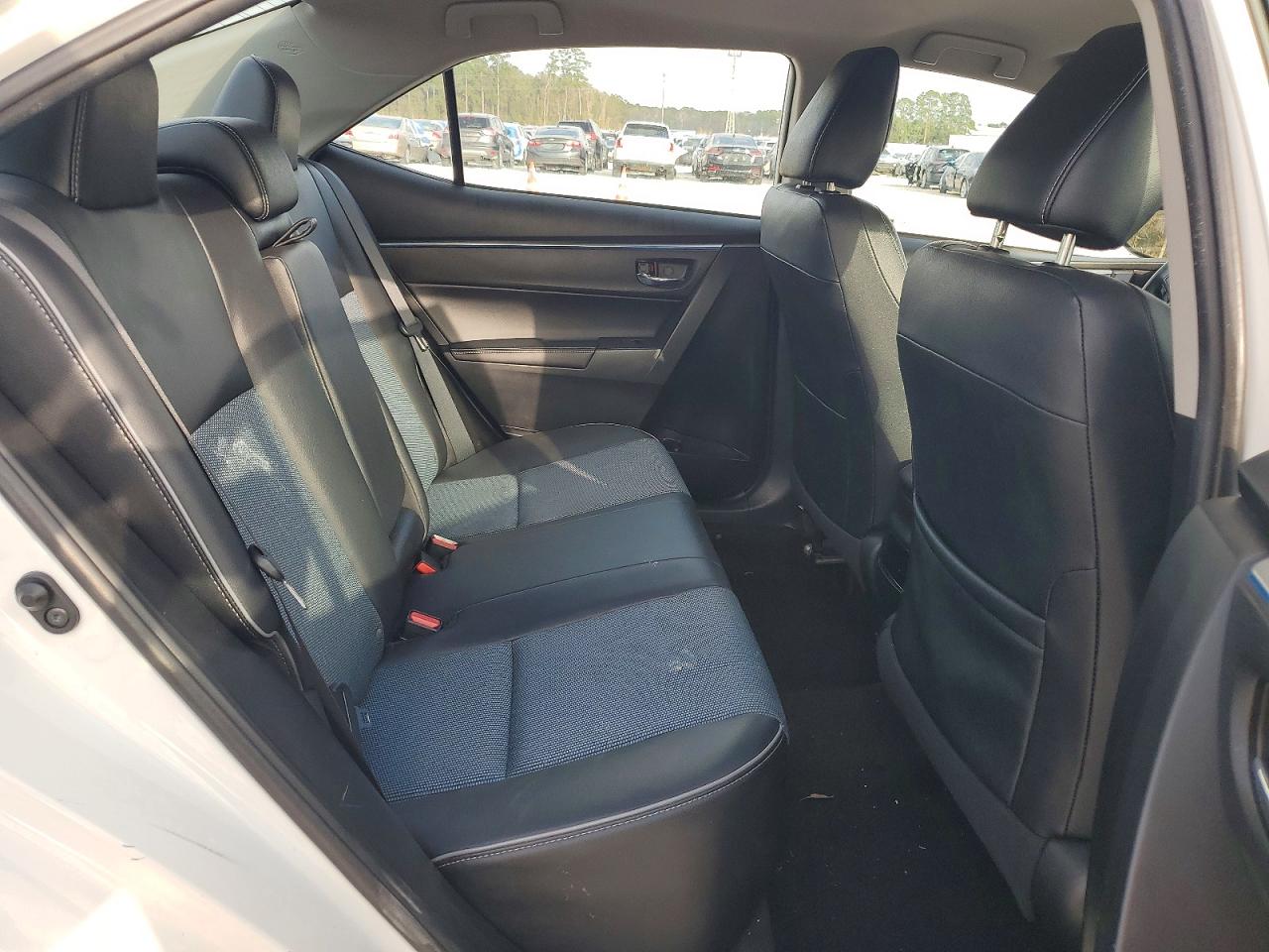 2016 TOYOTA COROLLA S PLUS photo 19
