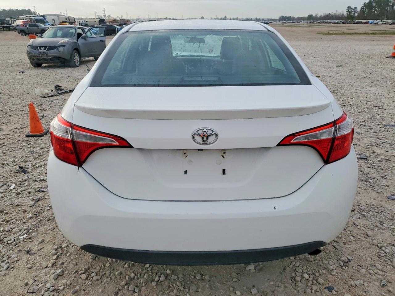 2016 TOYOTA COROLLA S PLUS photo 11