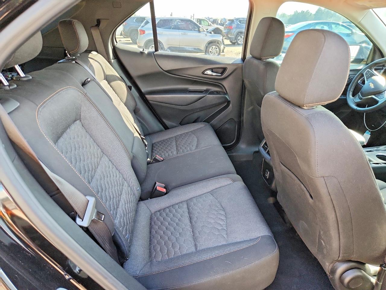 2020 CHEVROLET EQUINOX LT photo 11