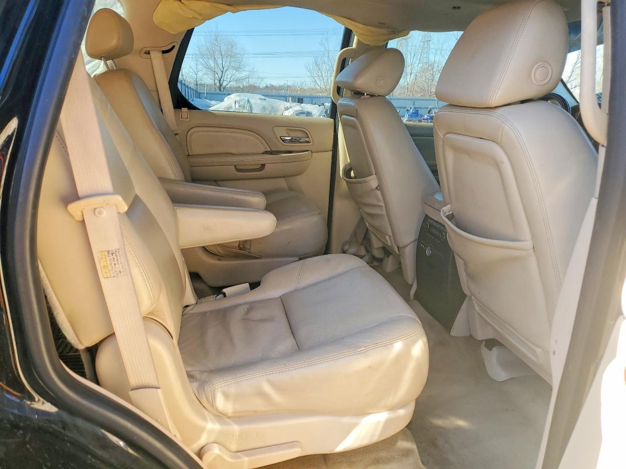 2007 CADILLAC ESCALADE LUXURY photo 11