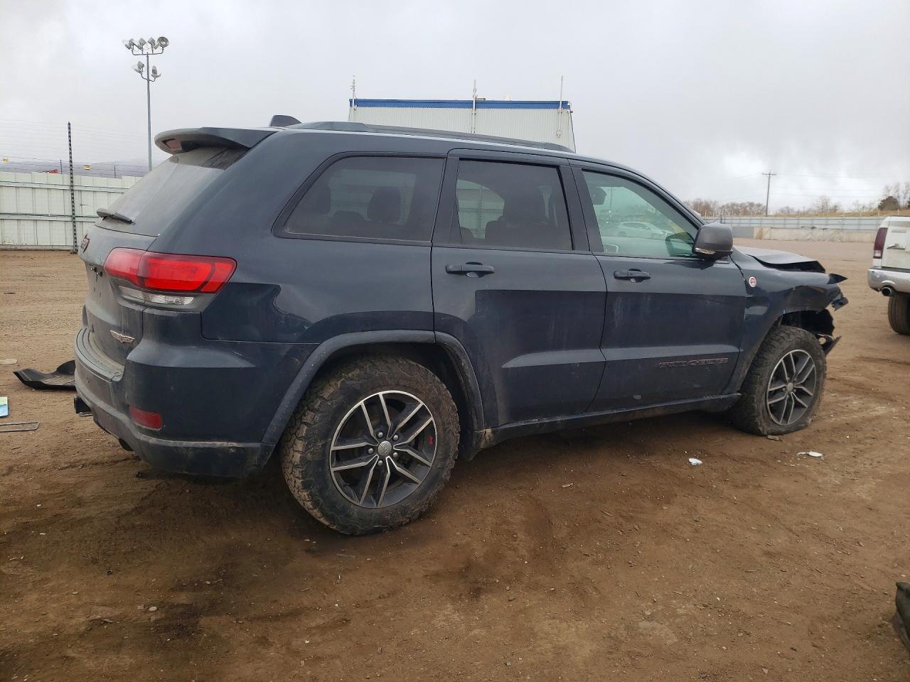 2018 JEEP GRAND CHEROKEE TRAILHAWK photo 5