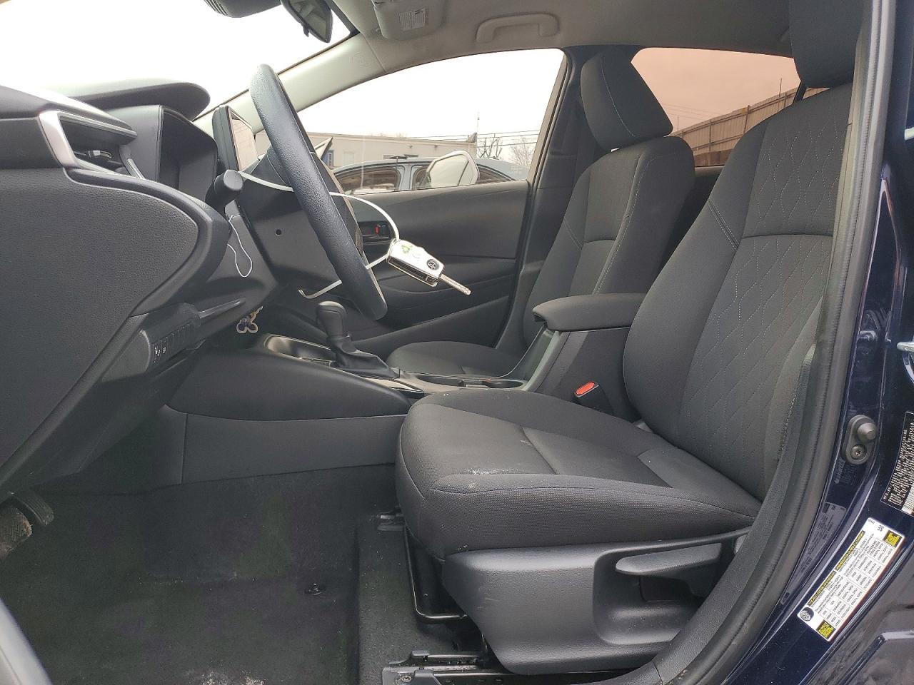 2023 TOYOTA COROLLA LE photo 13
