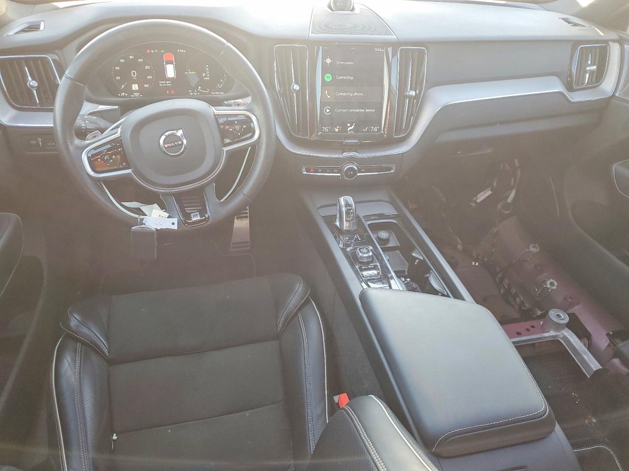2019 VOLVO XC60 T8 R-DESIGN photo 8