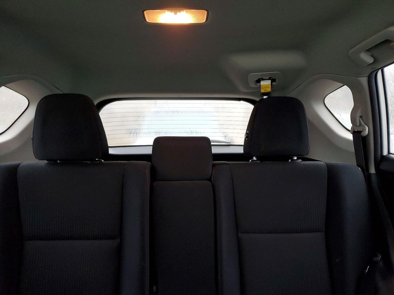 2015 TOYOTA RAV4 LE photo 19