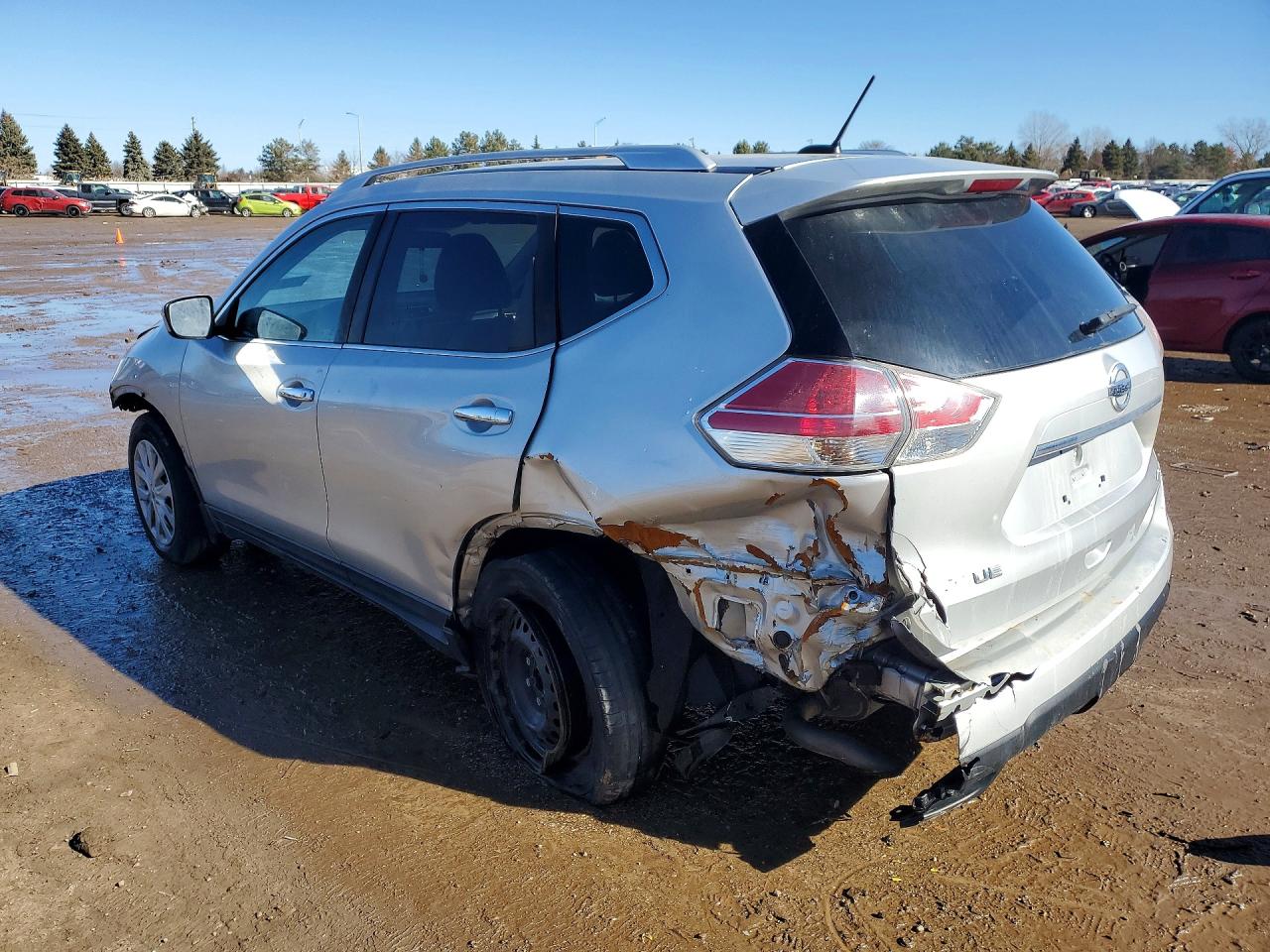 2016 NISSAN ROGUE S photo 4