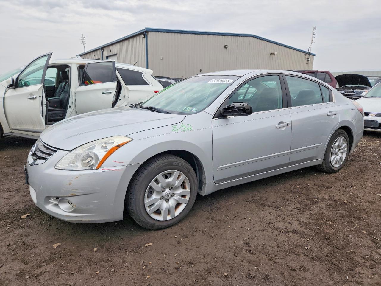 2012 NISSAN ALTIMA