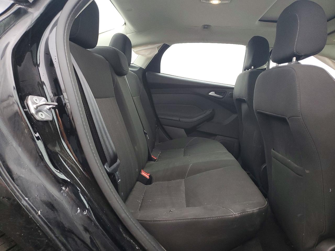 2018 FORD FOCUS SEL photo 10