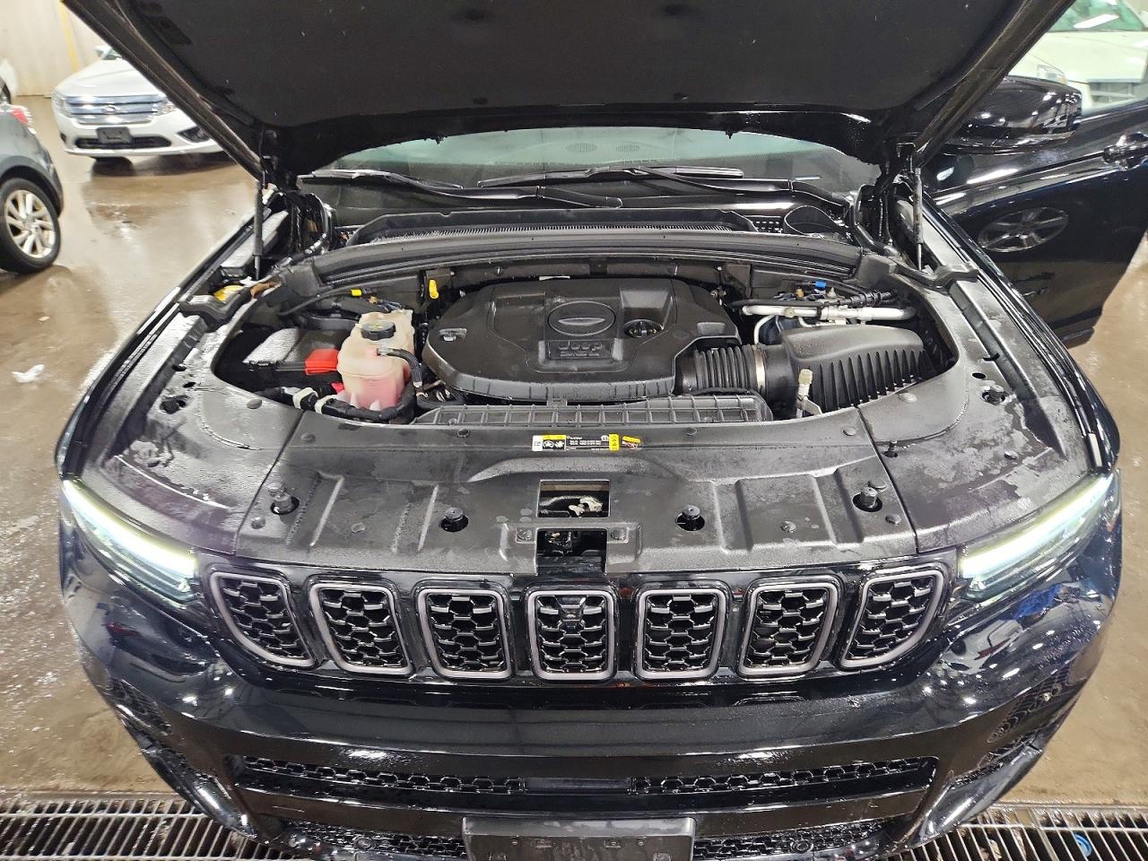 2024 JEEP GRAND CHEROKEE L SUMMIT photo 23