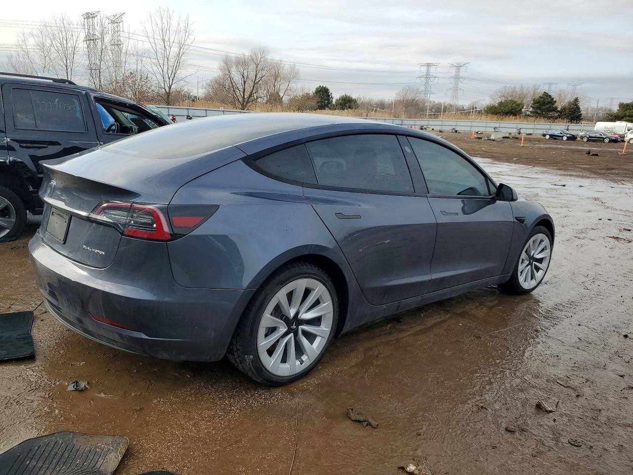 2022 TESLA MODEL 3 photo 5