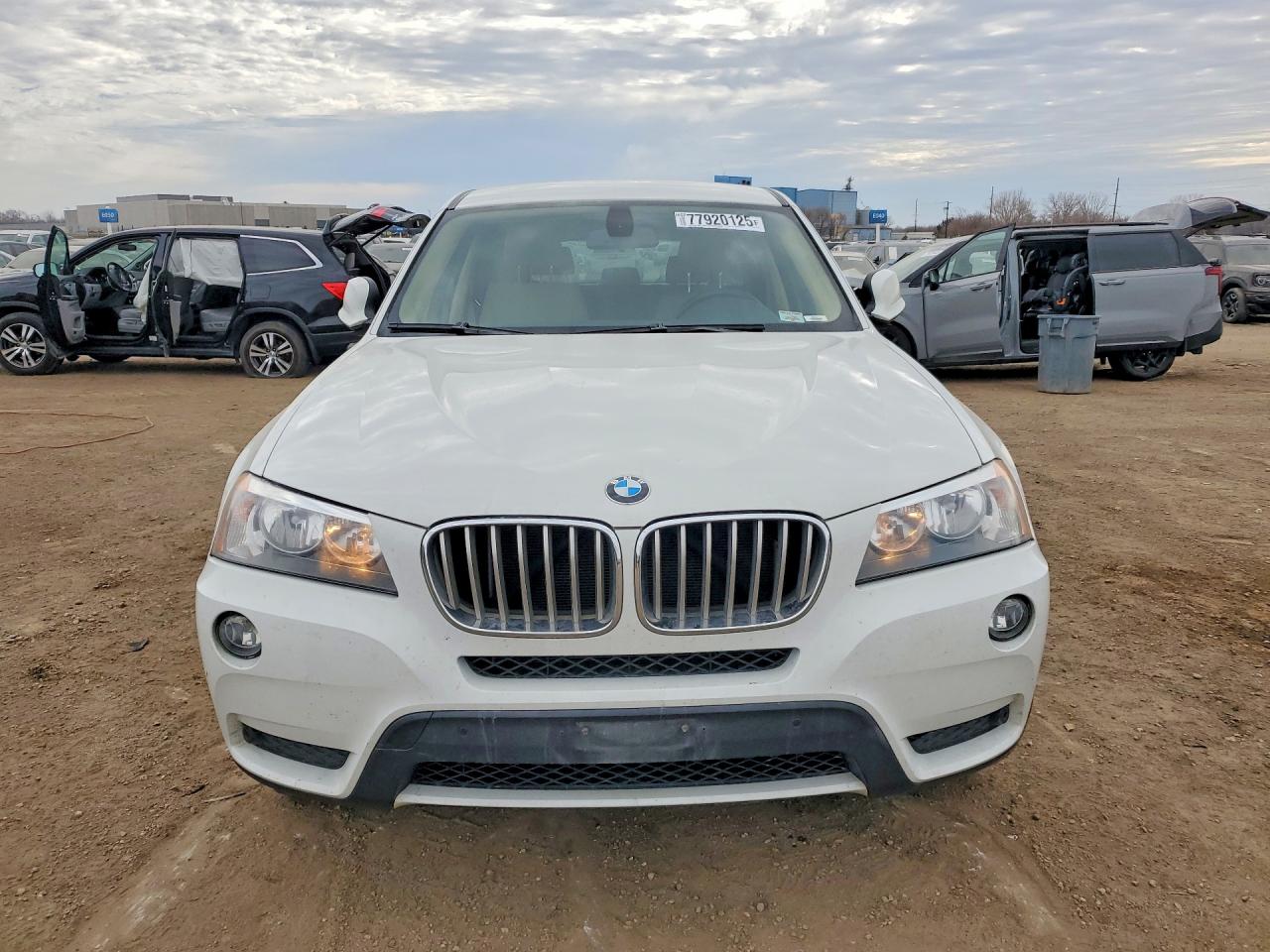 2011 BMW X3 XDRIVE28I photo 5