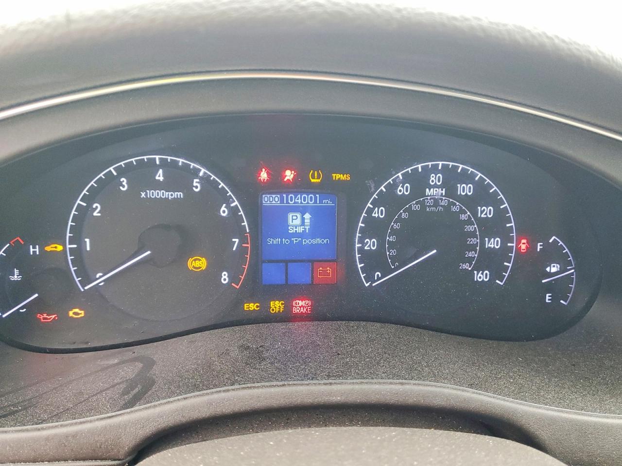 2013 HYUNDAI GENESIS 3.8L photo 9