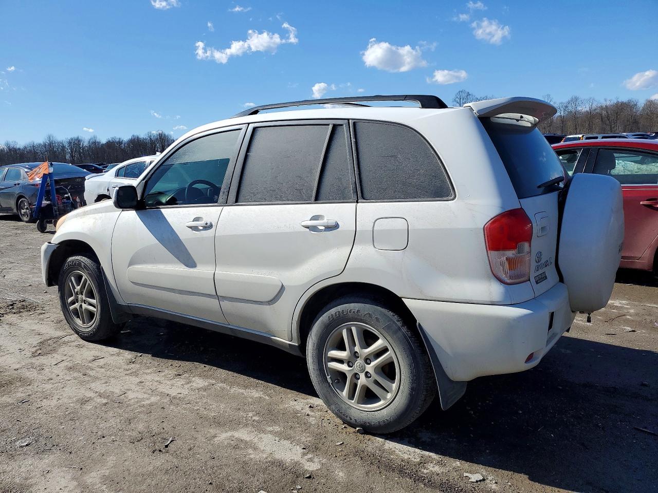 2002 TOYOTA RAV4 BASE photo 2