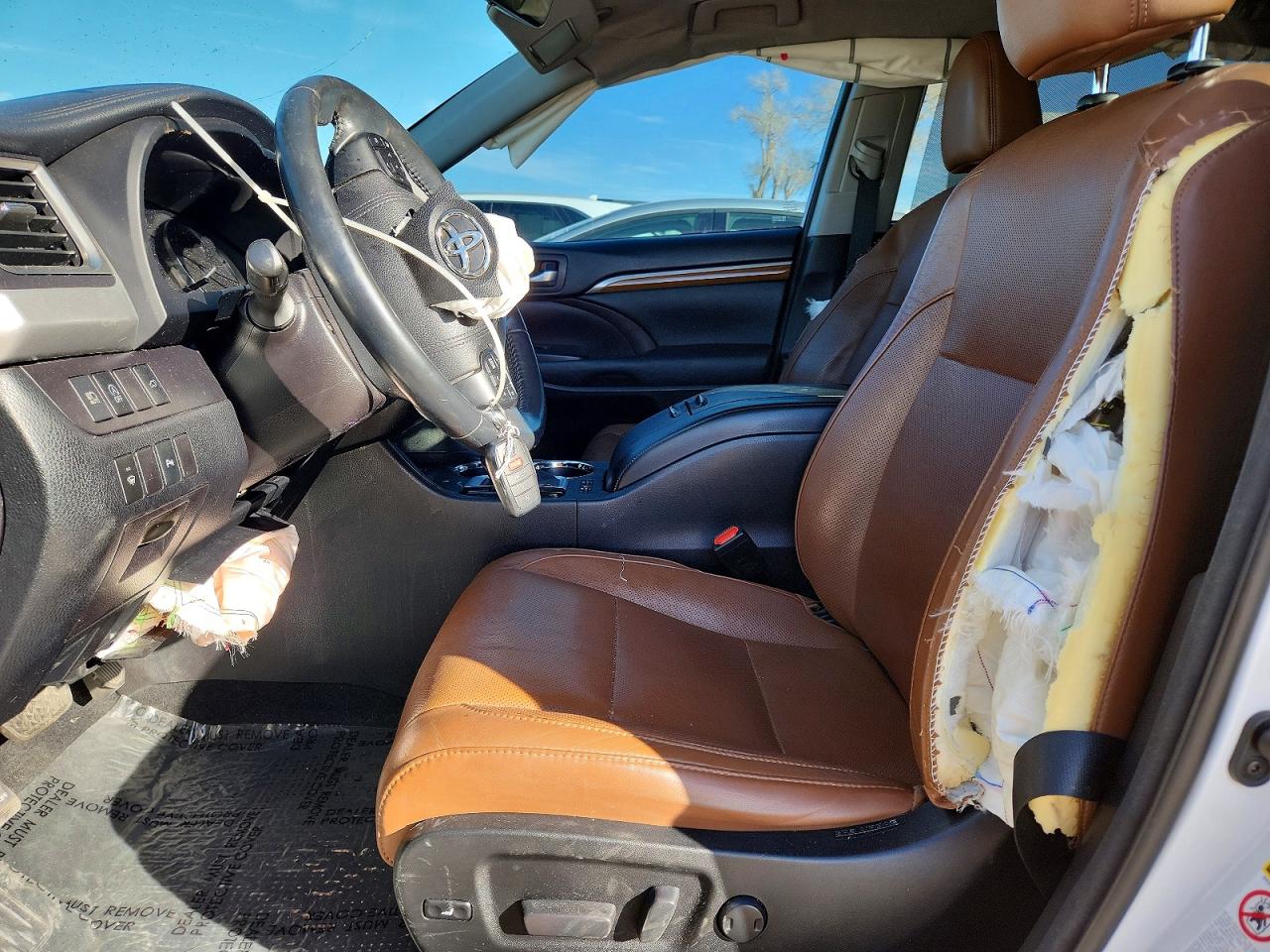 2018 TOYOTA HIGHLANDER LIMITED photo 13