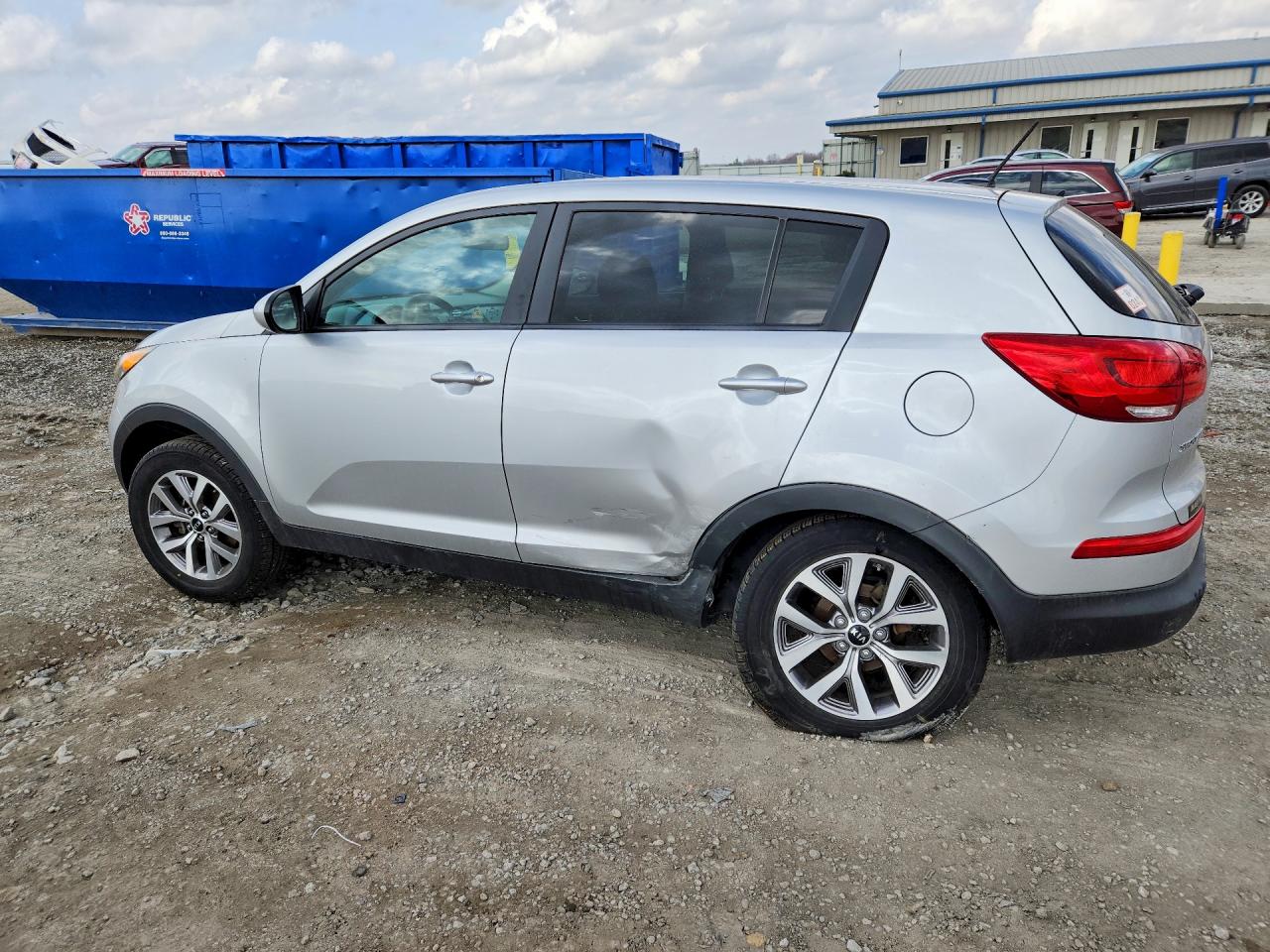 2016 KIA SPORTAGE LX photo 4